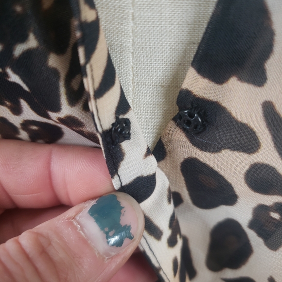 Blue Life Fina Animal Print Blouse - Picture 4 of 6